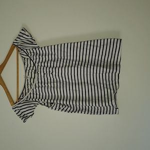 XL Old Navy White/Blue Striped Shirt